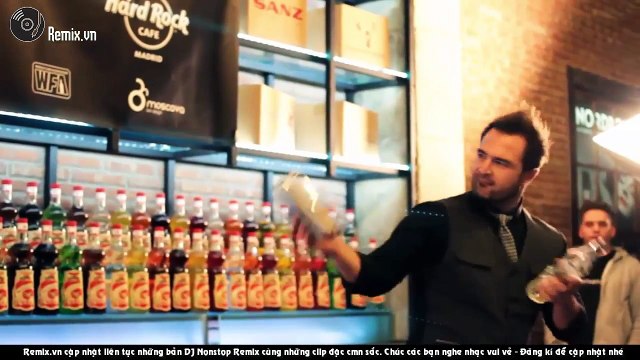 Nonstop 2015 - Trang Moon quẩy trong Bar - Nhạc Sàn Đám Cưới Hay Nhất 2015