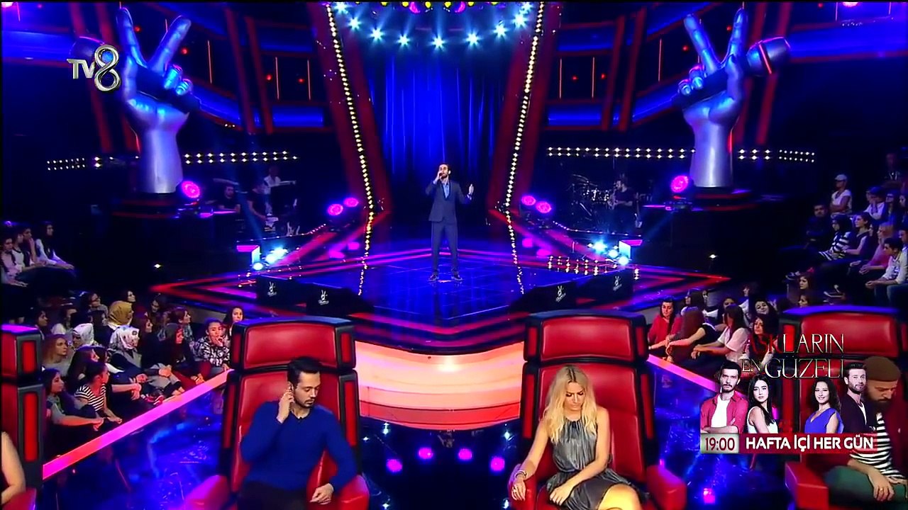 Kadir Kocaeli "Bir Kızıl Goncaya Benzer" | O Ses Türkiye 2015 | Sezon 5 Bölüm 11