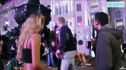 Genç kızdan beklenmedik hareket!