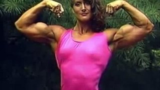 Female Bodybuilding & Fitness - Classic 90's Women Flexing