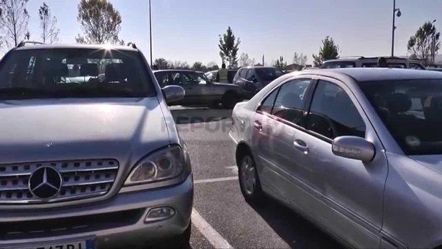 Report TV - Rradhë të gjata pranë pikave të kualidimit të mjeteve