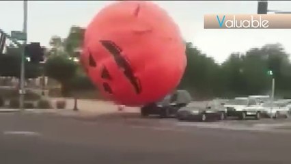 There Was A 350-Pound Inflatable Pumpkin On The Loose In Arizona