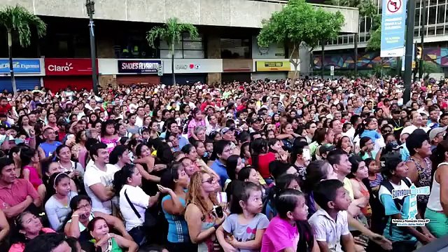 Guayaquil celebra sus fiestas de independencia con desfiles y pregones