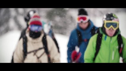 Héli-Enak : une semaine de poudreuse canadienne avec Enak Gavaggio