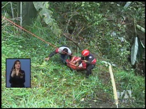 Las fuertes lluvias provocaron accidentes de tránsito en Quito