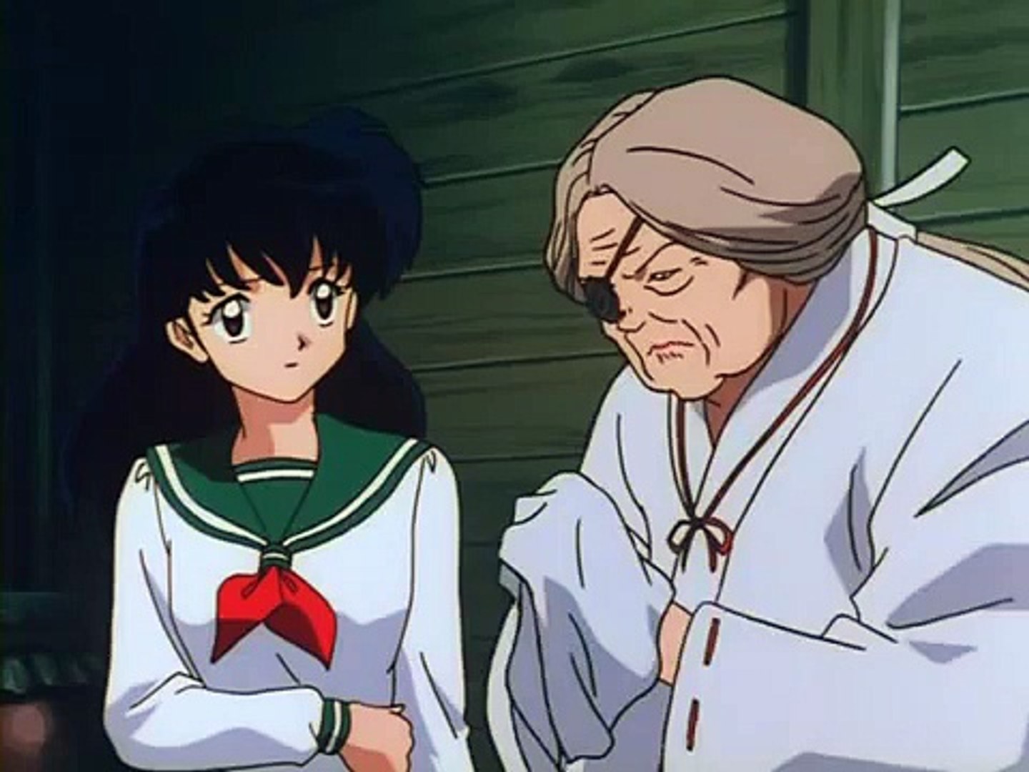 Inuyasha - 002 - Seekers Of The Sacred Jewel_24
