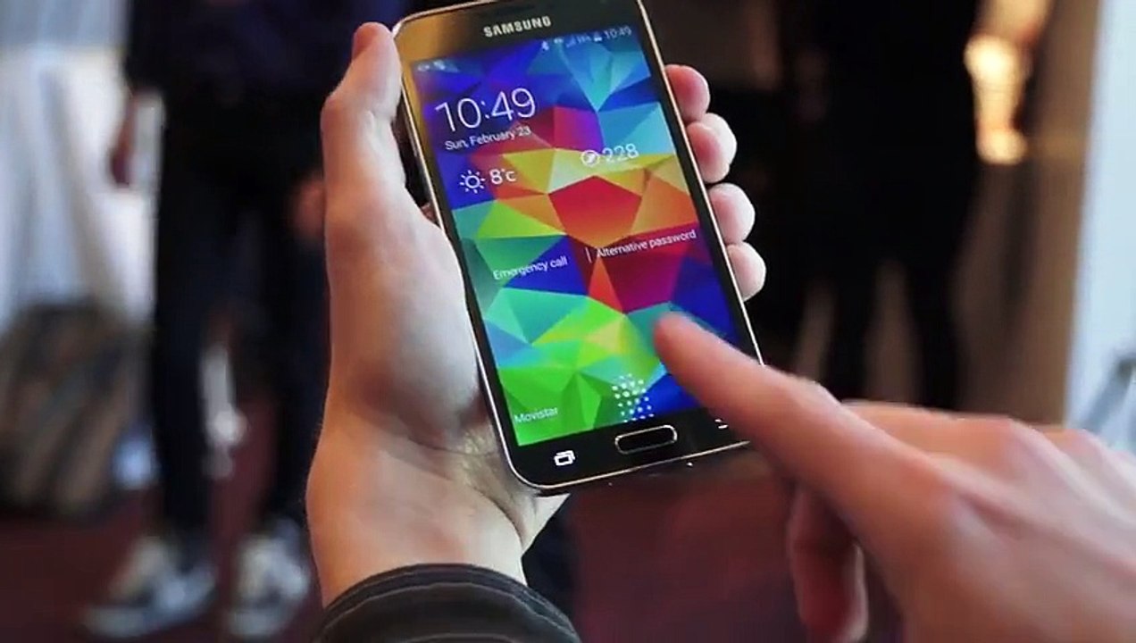 Samsung Galaxy S5 Video Review - Mobile Phones Videos