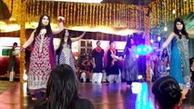 Pakistani Wedding Superb Dance On Indian Song ( Awesome Dance ) | HD ✔