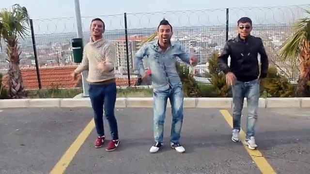 Menemenli Tayfun Aşkım Yanımda Orjinal Klip 2015
