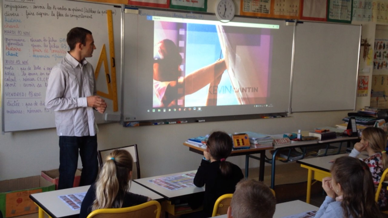 Kevin Cantin face aux enfants