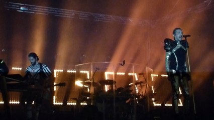 Covered in gold - Tokio Hotel - Kiev 6/11/15