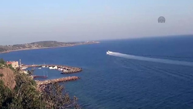 Turkey captures 42 refugees in Aegean Sea