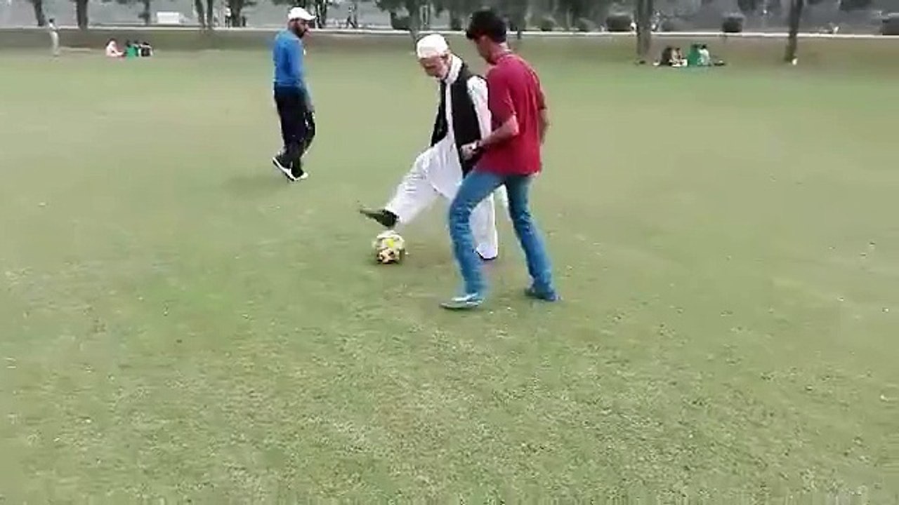 Football skills of old man