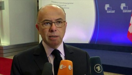 Comment Cazeneuve veut vider la "jungle" de Calais