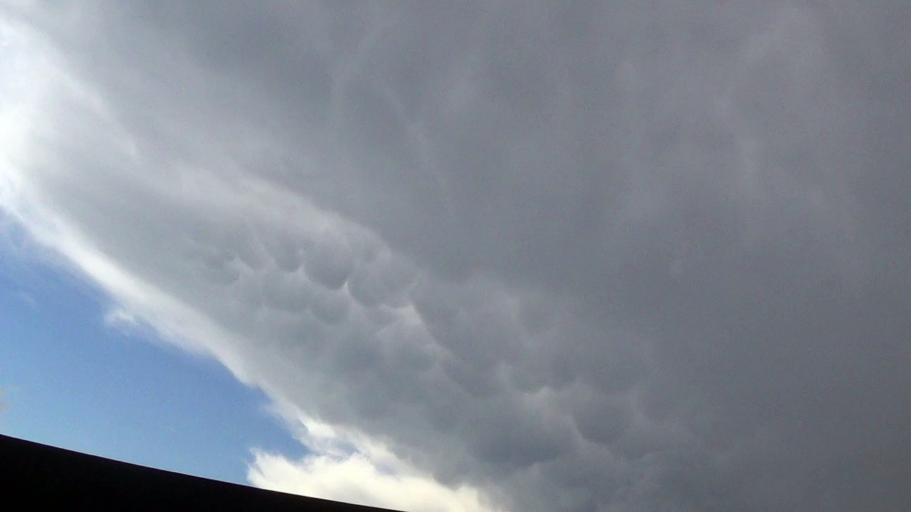 New York Mammatus clouds Binghamton