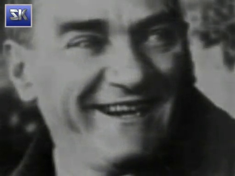 Sarı Saclim Mavi Gözlüm . .!