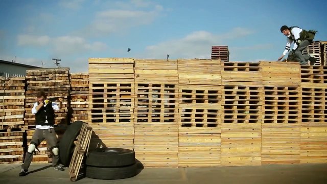 CLOCK BLOCKERS - A Mind Bending Gunfight