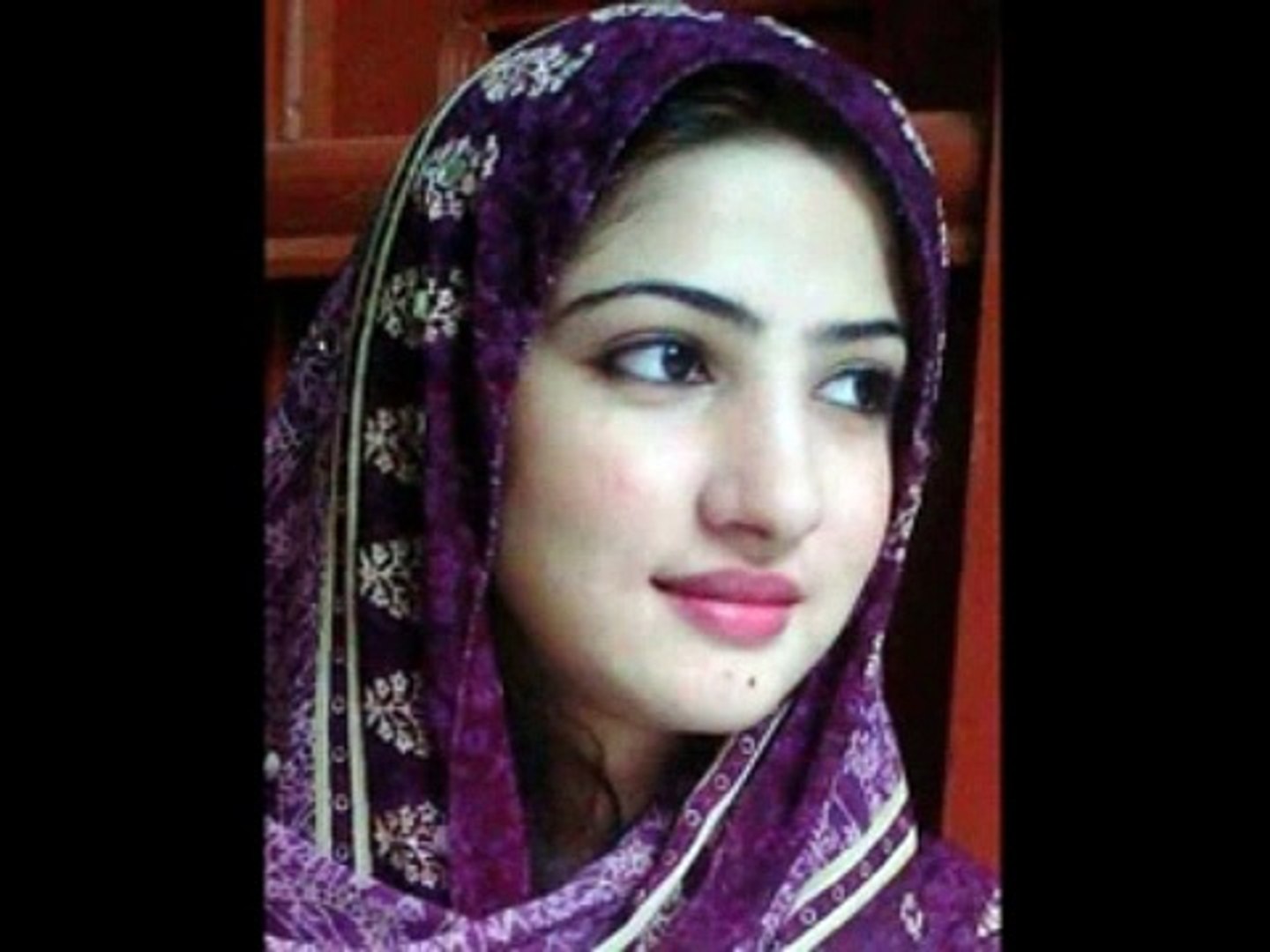 ⁣Pakistani Beautiful Girl  Best Poetry - Latest Pakistani Songs - Panjabi Song - - Must Share