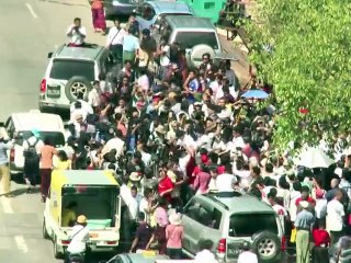 Birmanie: le décompte confirme la victoire écrasante d'Aung San Suu Kyi