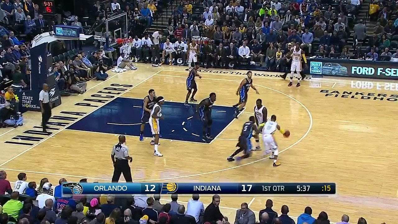 Evan Fournier Dunks
