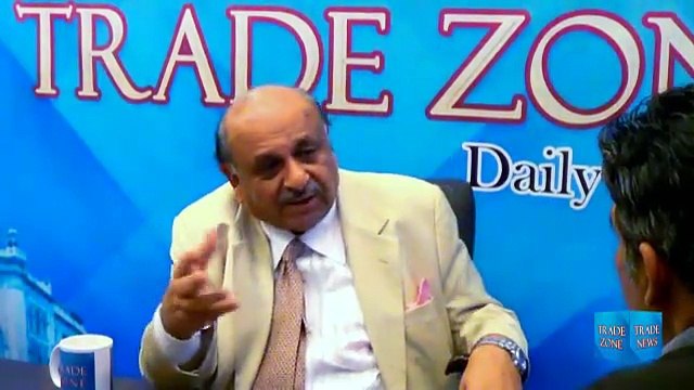 A.K. Memon discussing with Abdul Shakoor Khatri - Chairman FPCCI Standing Committee on Industrial Promotion and Facilita