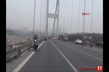 Boğaziçi Köprüsü'nde 9'u 5 geçehayat durdu