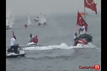 Kadıköy’de 09.05'Te insan zinciri