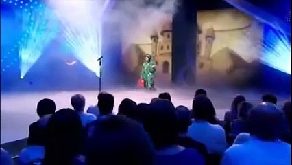 The Funniest Magic Trick Ever (Amazing Magic)