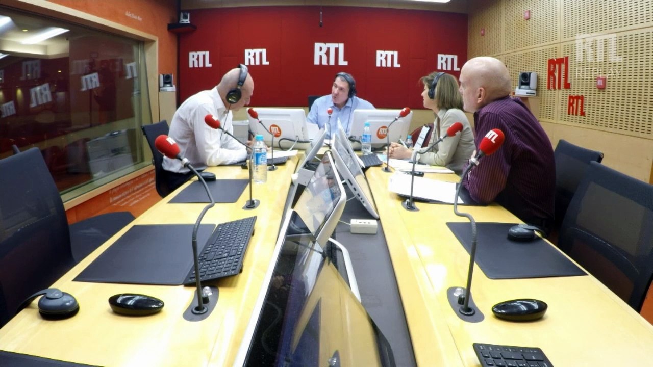 Fonctionnaires payés au mérite : "Le mammouth bouge enfin ses pattes"