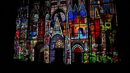Cathédrale de lumière à Rouen « Jeanne(s) » : la vidéo intégrale officielle (2015)