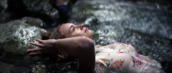 Pub Cacharel : Waterfalls [HD]