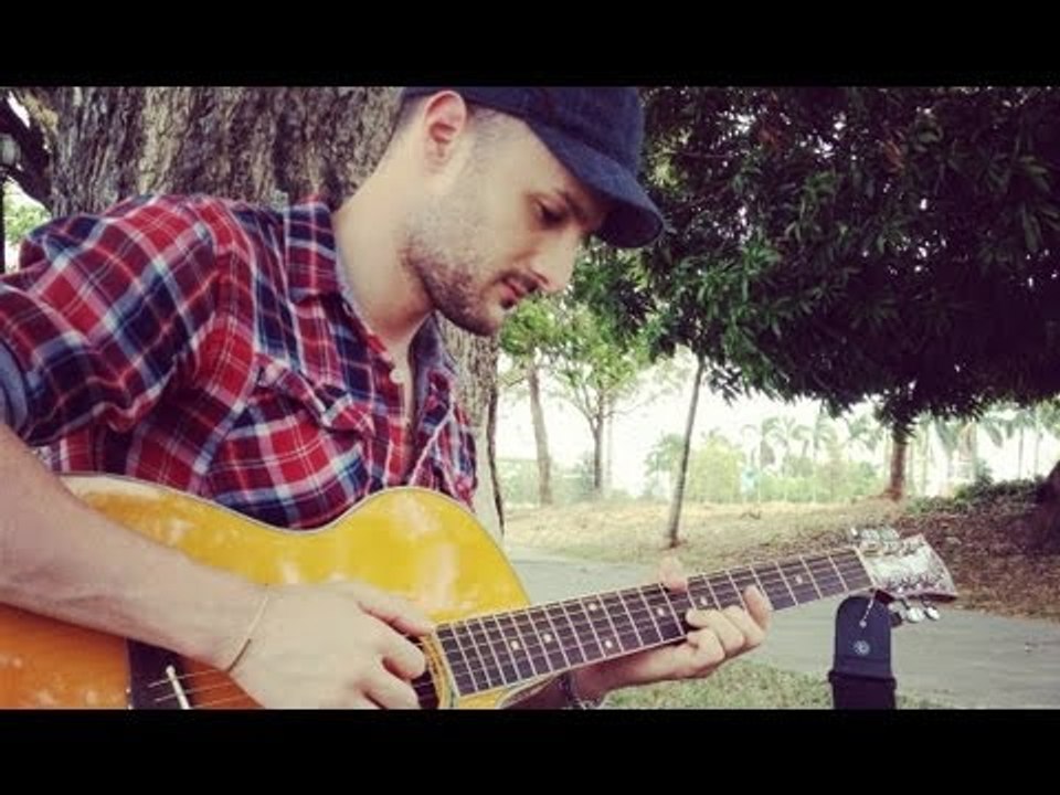 John Denver - "Sunshine On My Shoulders" LIVE