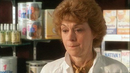 Three Men And a Cradle / 3 hommes et un couffin (1985) - French trailer