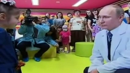Про девочку, которая ОПУСТИЛА Путина! Полная версия