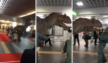 T-Rex Terrorizes Mall