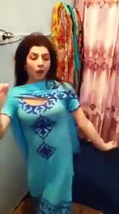 Bara Maghror hy Deray da dhoola saraiki song with Mujra