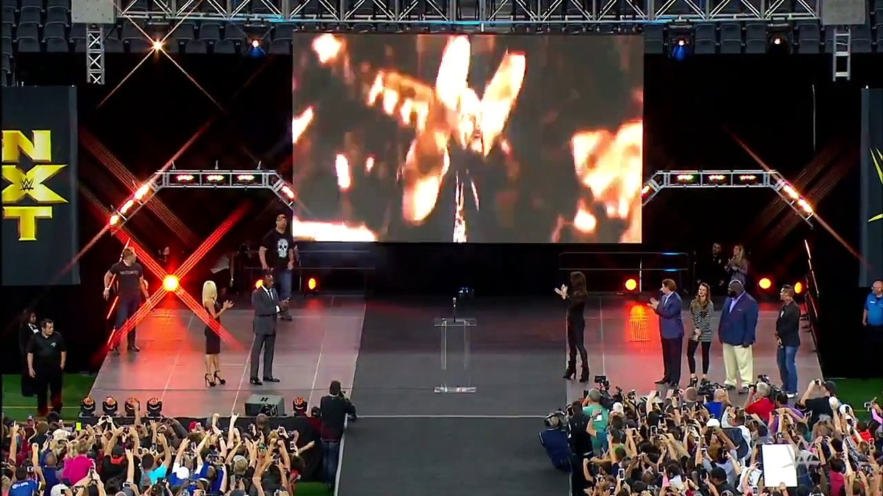 “Stone Cold” Steve Austin enters AT&T Stadium: WrestleMania On-Sale Party, November 5, 2015