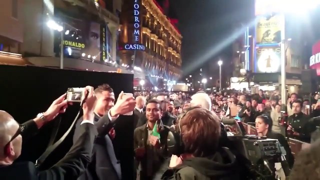 Cristiano Ronaldo tries to break the World Record for Most Selfies taken in 3 minutes.