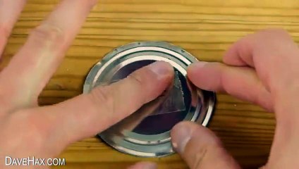 Ecco come realizzare una chiave con una base di latta