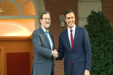 Rajoy y Sánchez, unidos contra el desafío secesionista