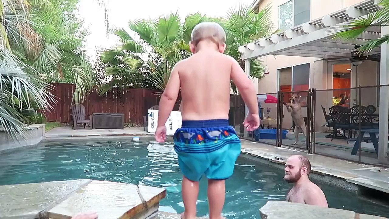 SWIMMING POOL RESCUE!