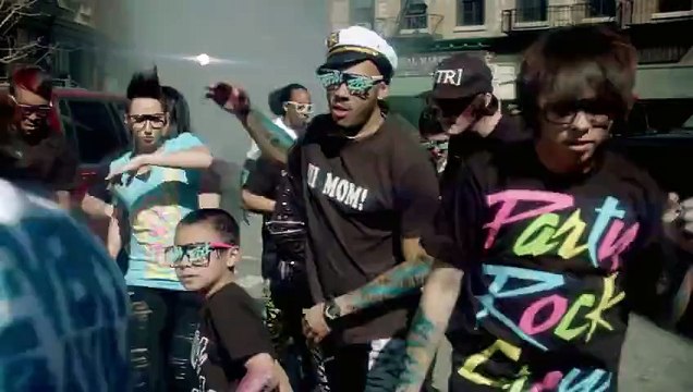 LMFAO ft. Lauren Bennett, GoonRock - Party Rock Anthem