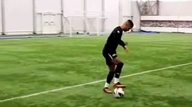 Ne Messi Ne Ronaldo Gerçek Star Bu Adamlar - Komik videolar - Funny videos