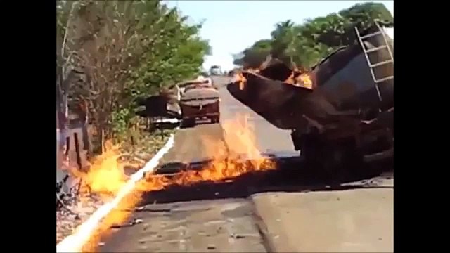 Car Crash Compilation Russian Dash Cam Accidents & Car Crashes 2014