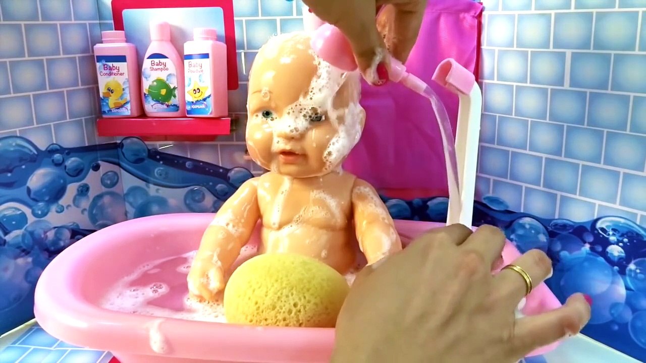 Juguetes de Agua Bañera de Juguete con un Muñeco Bebe