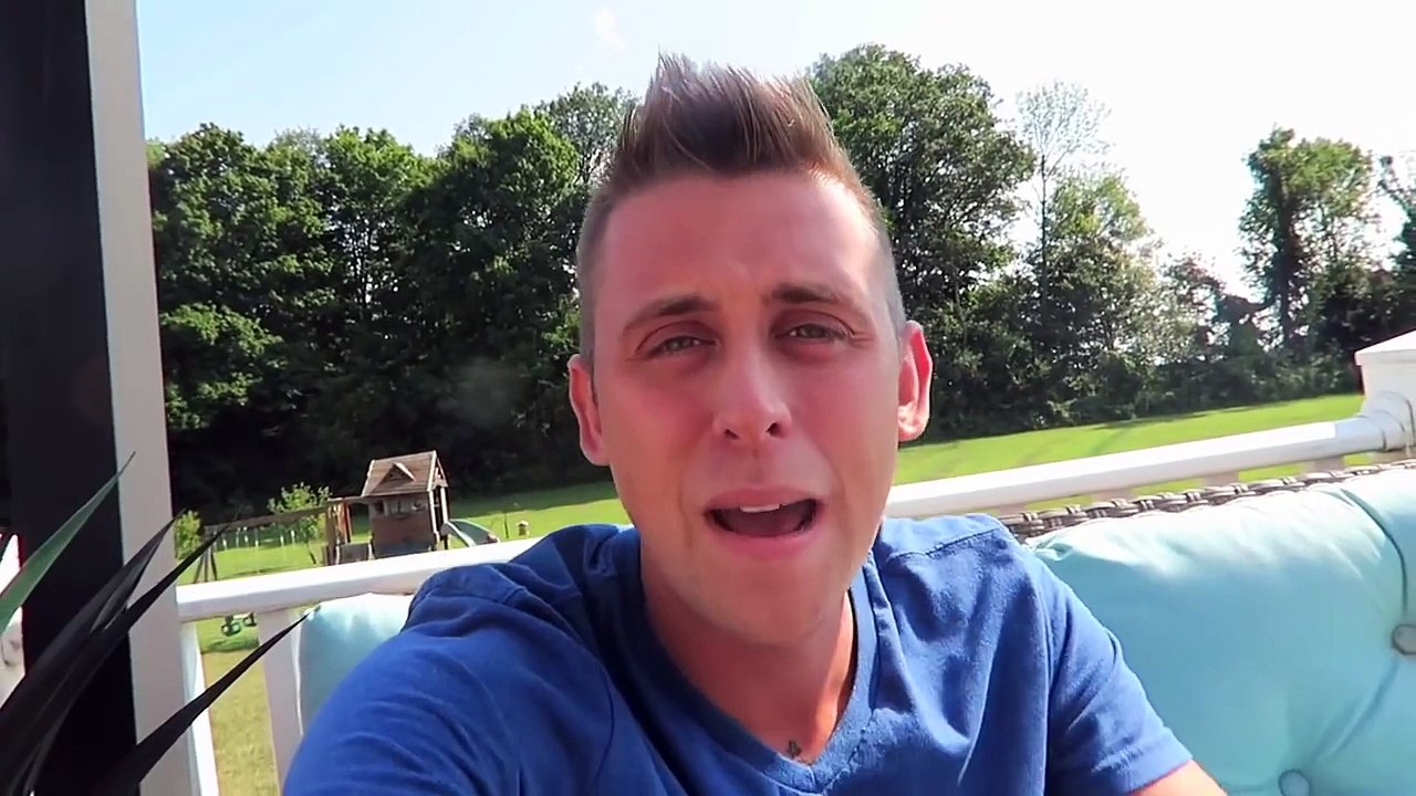 TOPLESS TANNING PRANK!!