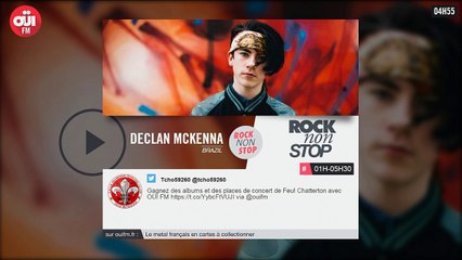 OUI FM en direct vidéo /// La radio s'écoute aussi avec les yeux (AUTO-RECORD) (2015-11-11 00:45:24 - 2015-11-11 10:49:08)