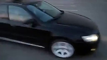 Subaru buluşması drift gösterisi..