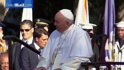 Pope Francis praised by Obama for setting a moral example
