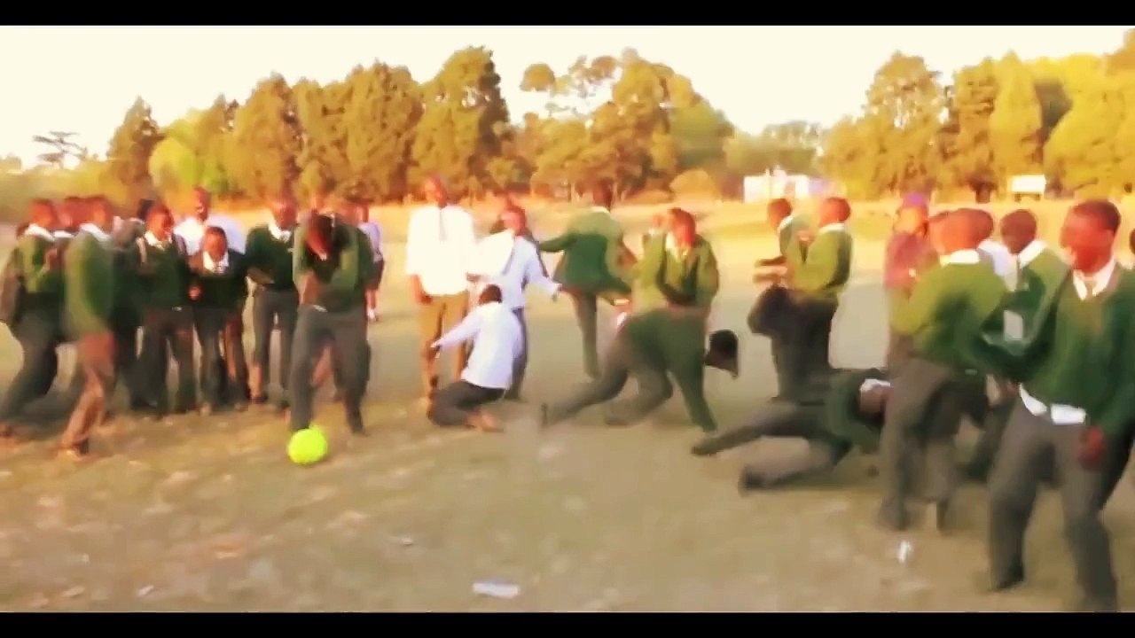 Football-Soccer Fails -- New -- HD -- 2015
